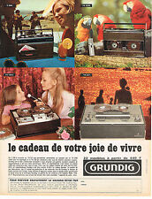 PUBLICITE  1968   GRUNDIG    magnétophone transistors