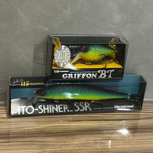 Lot leurres megabass - de, 2