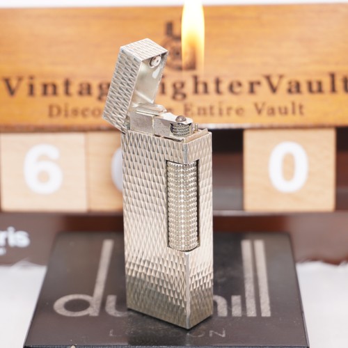 Briquet dunhill motif diamant - briquet,