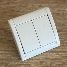 LEGRAND Sagane Blanc moucheté - Interrupteur double va et vient