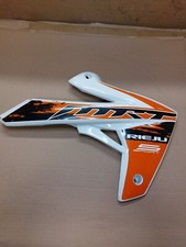 carénage avant droit origine