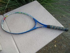 raquette tennis KIDDY 145 pour enfant débutant avec cordage nylon comme neuf.