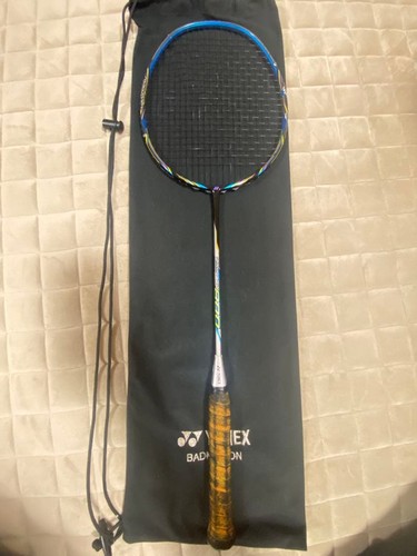 Raquette badminton yonex - raquette,