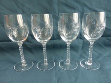 4 verres à vin blanc cristal
