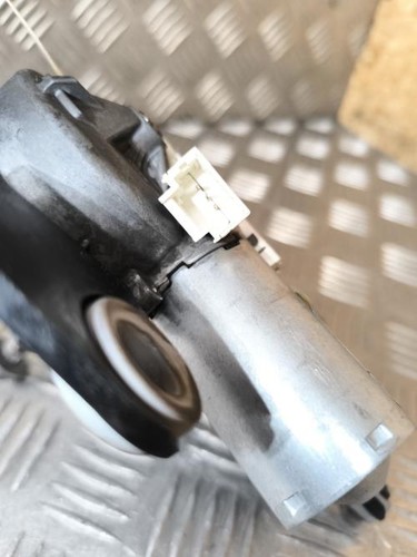 Moteur essuie glace arriere