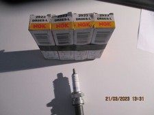 Bougie d'allumage NGK DR8ES-L Neuf