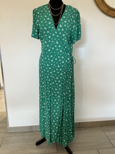 Jolie robe portefeuille - jolie,