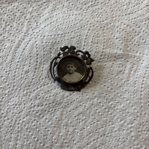 Broche bijoux deuil - bijoux, porte