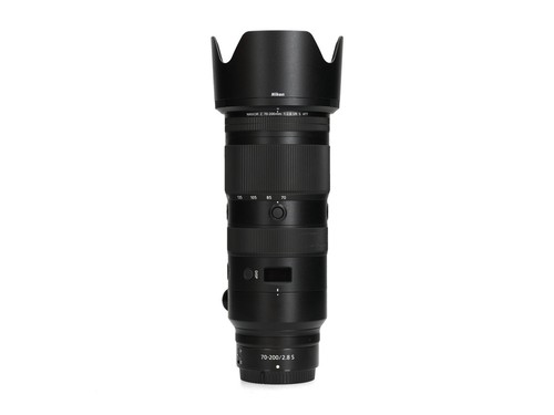 Nikon 200mm vr - z, f/2.8