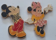 lot 2 pins disney mickey mini
