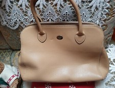 Sac a main femme en cuir veritable crème. Mac Douglas 