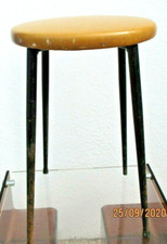 Tabouret metal epoque prouve