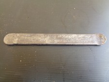 Outil ancien démonte pneus Michelin FUTURE clermont-ferrand France garage auto