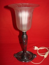 Ancienne lampe sur pied Art