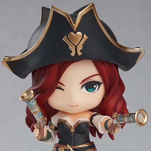 League legends figurine - league,