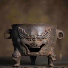 Ancien poêle à charbon en