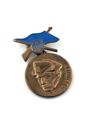 Insigne honneur ddr fdj de - ddr,