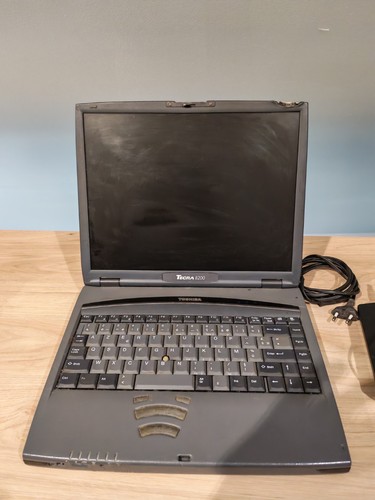 Ordinateur portable toshiba - ,