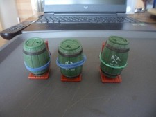 3 tonneaux Vert   avec support