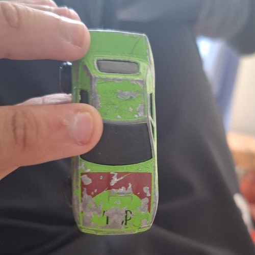 Voiture miniature modèle