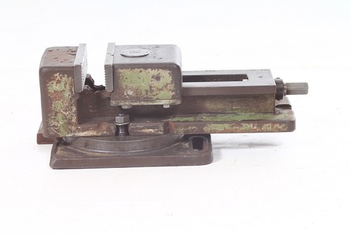 Vieux étau machine 5kg - de,