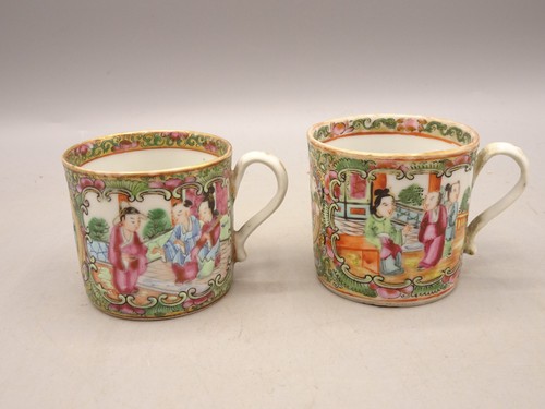 Tasses anciennes en - ,
