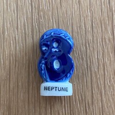 Fève ❤️ Galette - NEPTUNE - Numéro Chiffre Planète Alphabet Huit 8 - Broad Bean