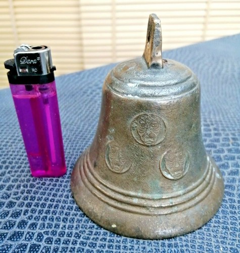 Ancienne cloche bronze - cloche,