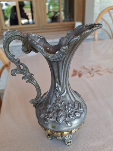 Vase pichet floral bronze - pichet,