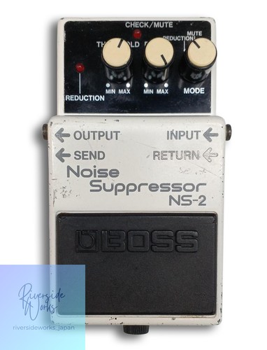 Pédale effets boss - pédale,