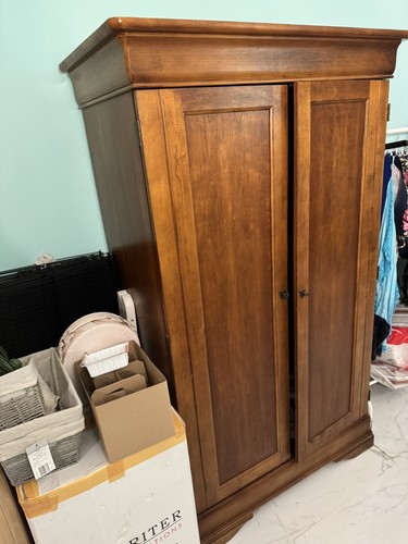 Bernards furniture cherry wood - bernards,