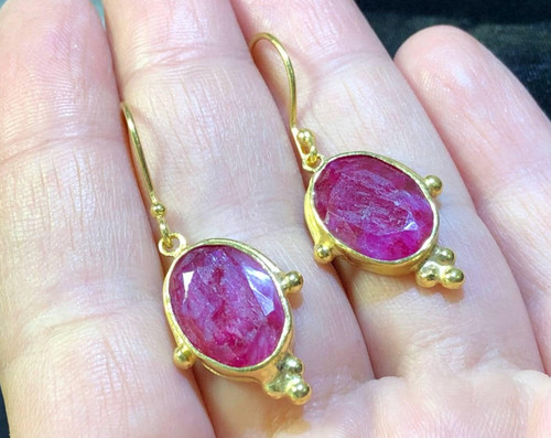 Belles boucles oreilles - belles,