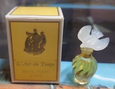 L' AIR DU TEMPS - 1 Colombe -