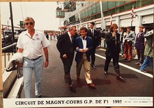 1261 : 1 PHOTO : MAGNY - COURS : PROST : 18 X 25 : BON ETAT : 1992 .