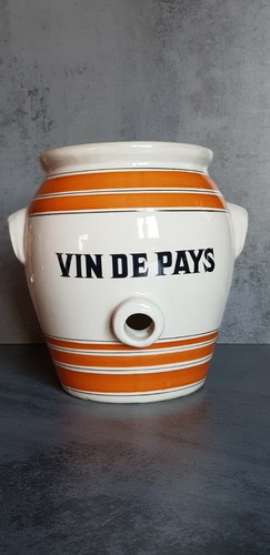 Fontaine vin pays - fontaine, grès