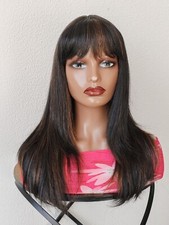 Perruque a frange cheveux semi naturel lisses noir avec des mèches Marron