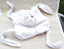 Bout'chou monoprix doudou chat blanc carré pois noeuds