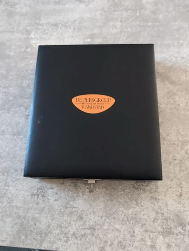 Très beau coffret - très,