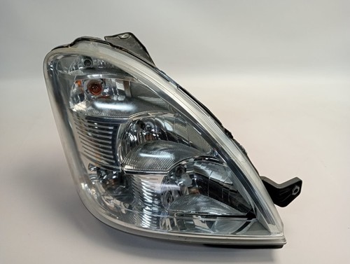 Feu droit 6947637 pour iveco - droit,