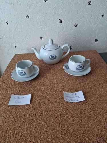 Lot wagons lits tasses - :, 2