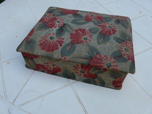 Ancienne boîte carton - ancienne,