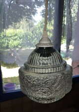 Lustre. globe luminaire en verre e.très beau.occasion et ancien 
