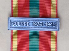 Agrafe  GUERRE 1939 - 1945