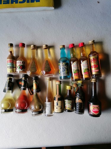Lot mignonnettes - 25,