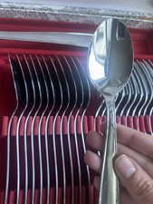 Ménagère métal argenté