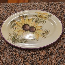 Grand plat en céramique