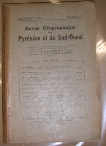 Revue géographique des