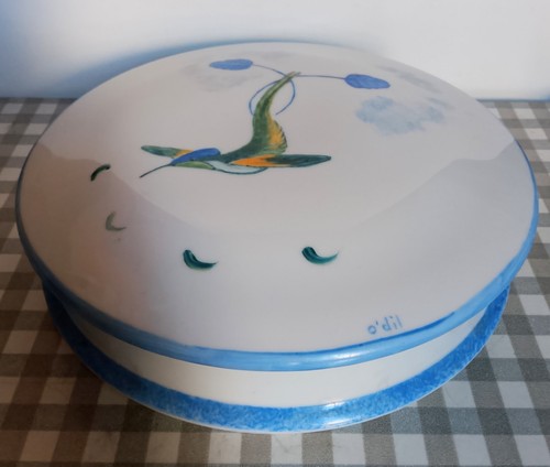 Ancienne grande boîte