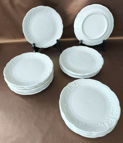 Petites assiettes à - petites,
