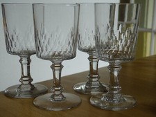 BACCARAT 4 ANCIENS VERRES A